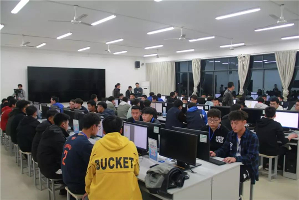 ̫������tyc4633